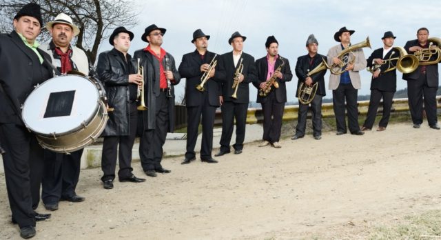 Fanfare Ciocarlia street by Arne Reinhardt